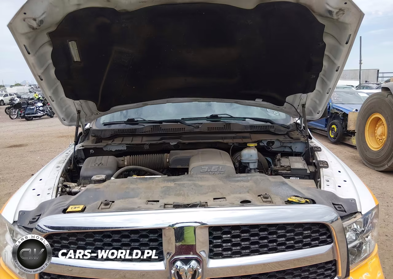 2022 Ram 1500 Classic Tradesman 4X2 8' Box VIN:3C6JR6DG9NG380566 - 10