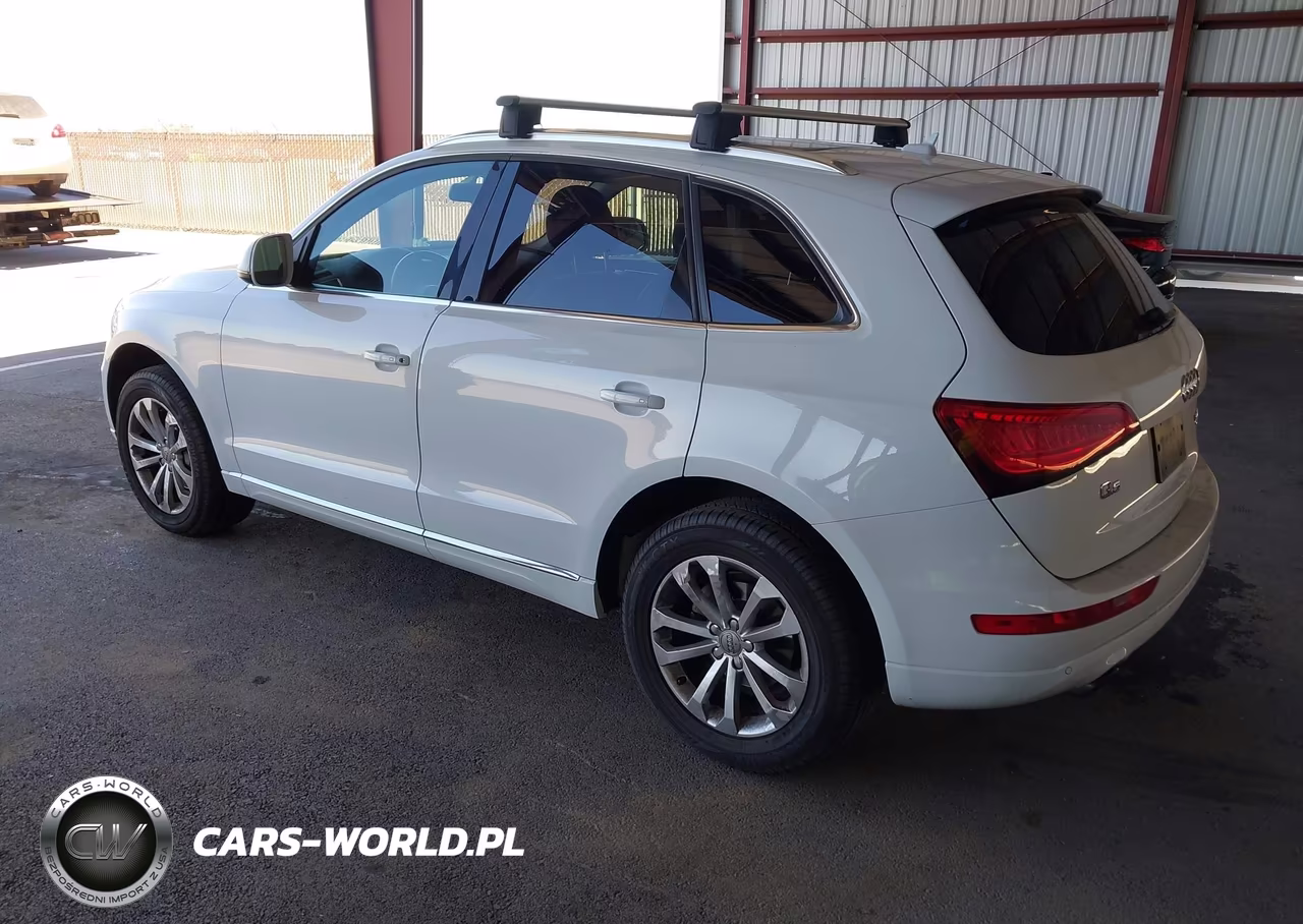2014 Audi Q5 2.0T Premium VIN:WA1LFAFP2EA041196 - 3