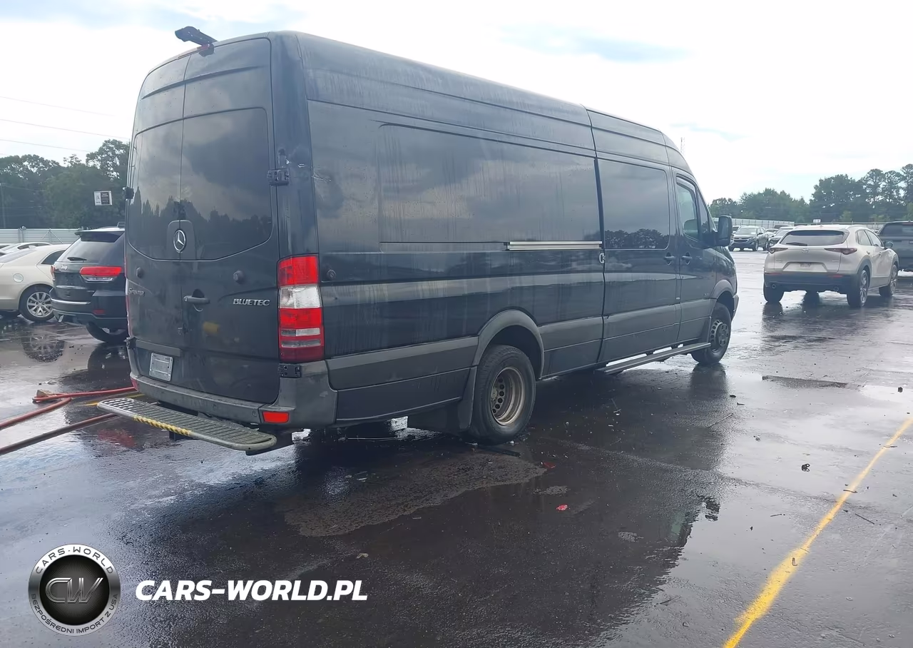 2012 Mercedes-Benz Sprinter 3500 High Roof VIN:WD3PF4CC4C5709333 - 4