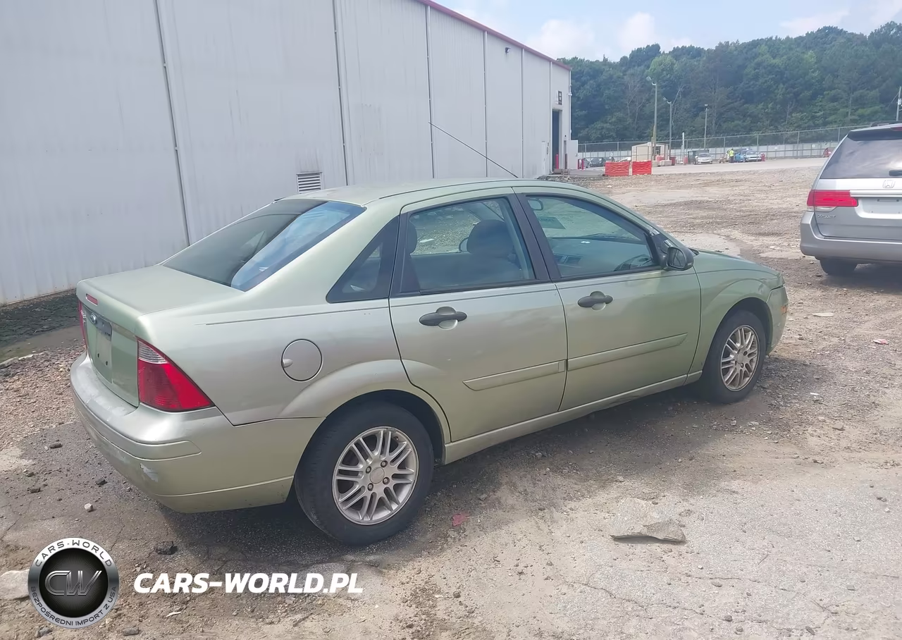 2007 Ford Focus S-Se-Ses VIN:1FAFP34NX7W132130 - 4