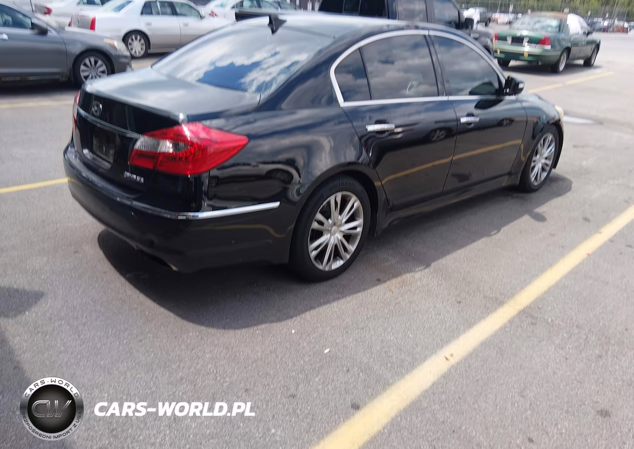 2012 Hyundai Genesis 3.8 VIN:KMHGC4DD1CU204101 - 4