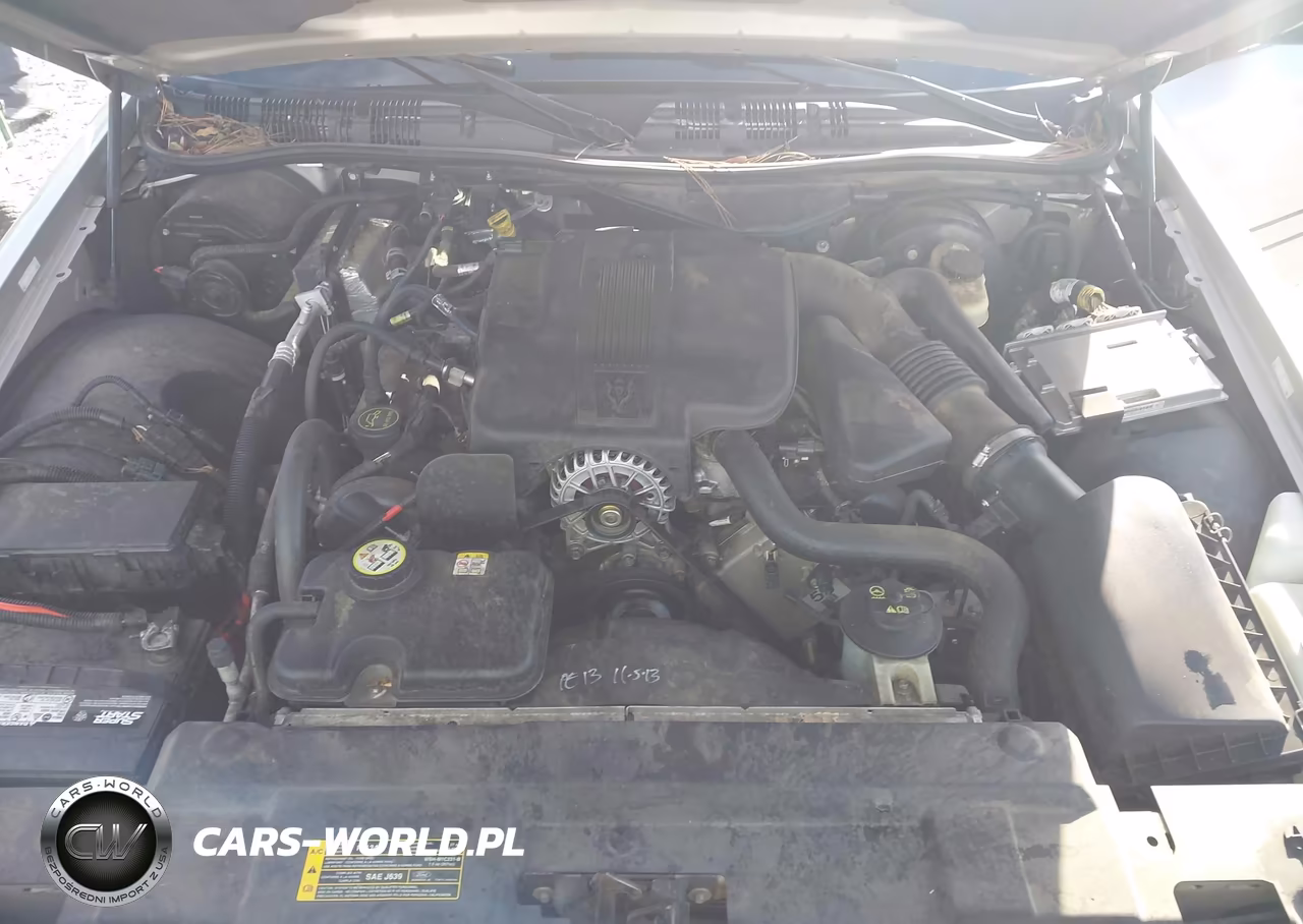 2008 Ford Crown Victoria Lx VIN:2FAFP74V98X128549 - 10
