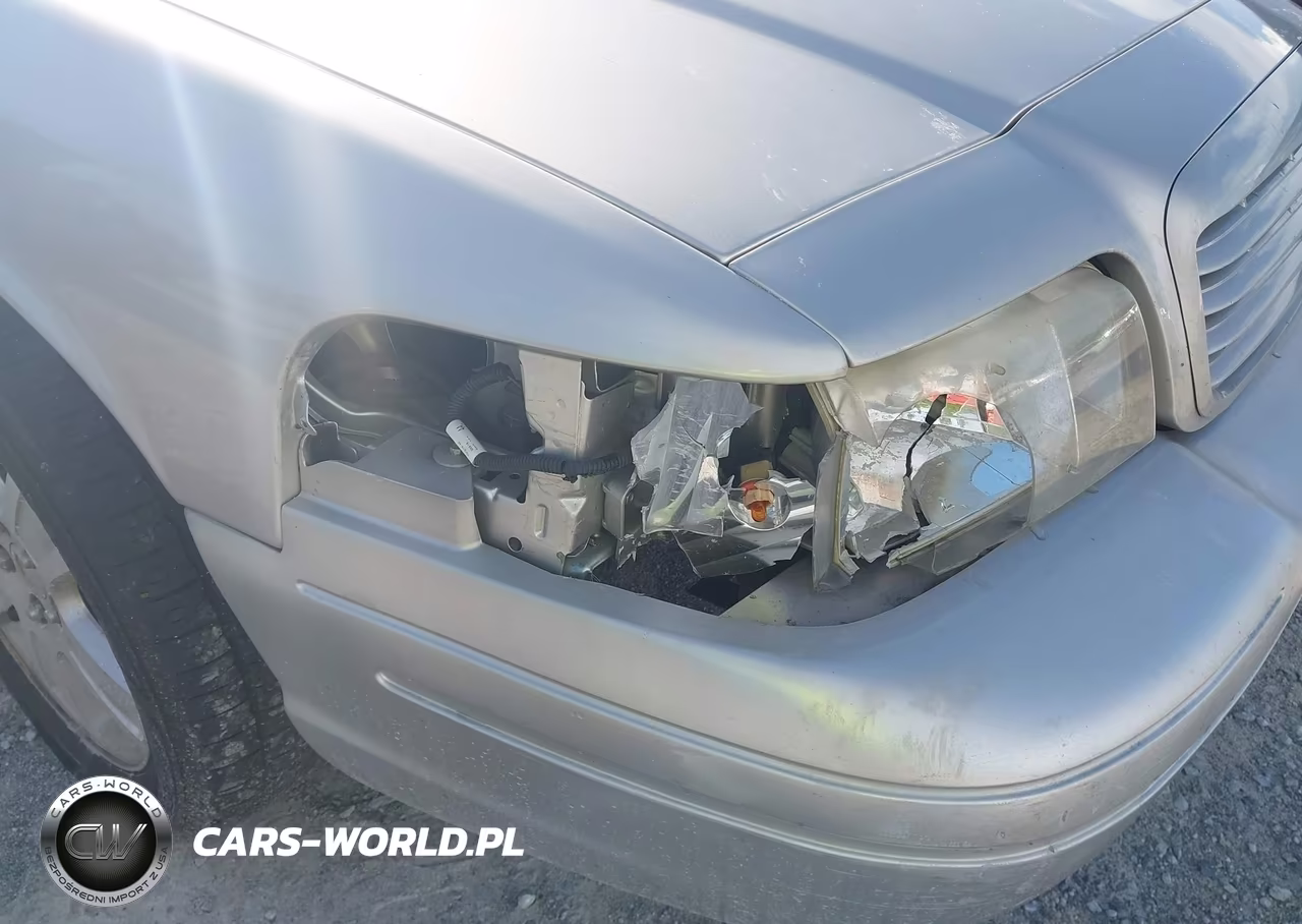 2008 Ford Crown Victoria Lx VIN:2FAFP74V98X128549 - 6