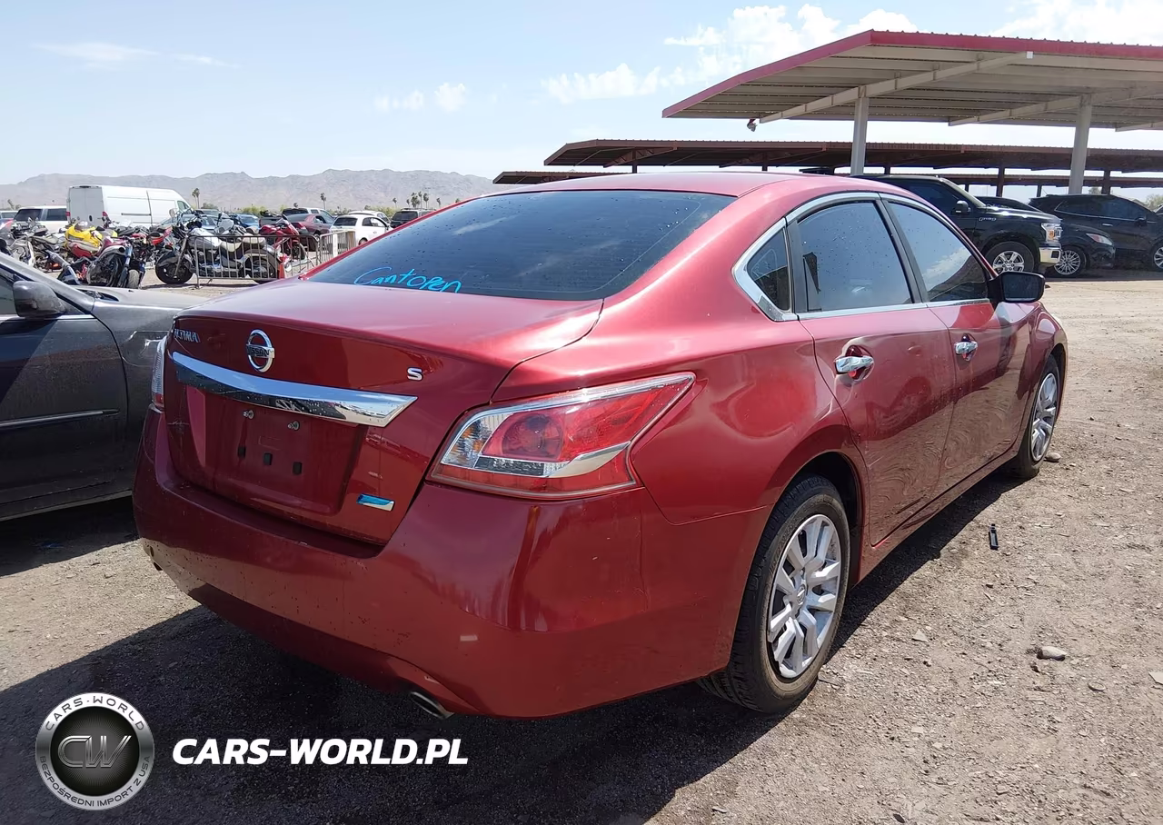 2013 Nissan Altima 2.5 S VIN:1N4AL3AP5DC240020 - 4