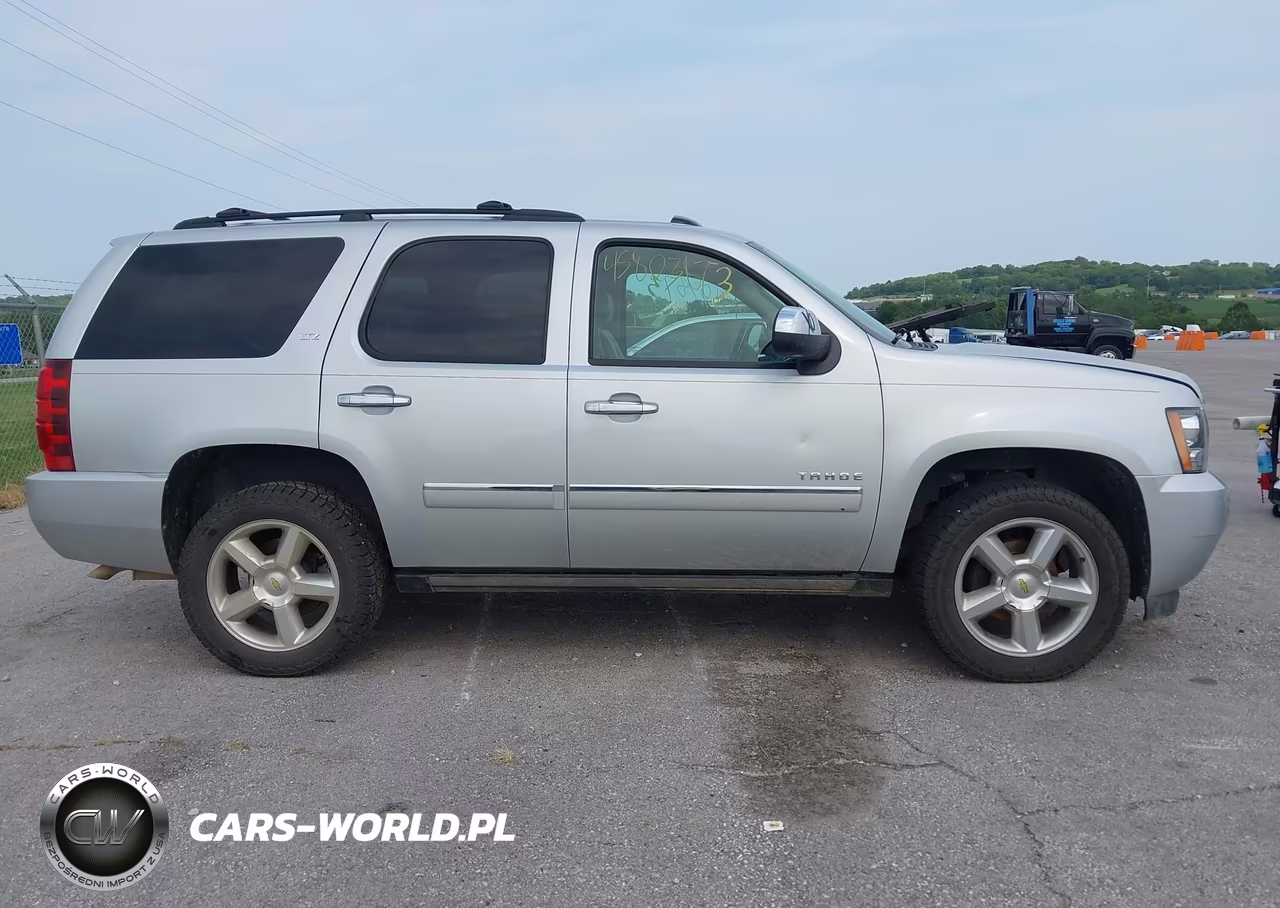 2013 Chevrolet Tahoe Ltz VIN:1GNSKCE0XDR252781 - 13