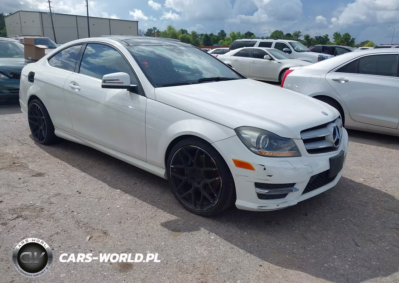 2013 Mercedes-Benz C 350 Sport – zdjęcie 1 z 11
