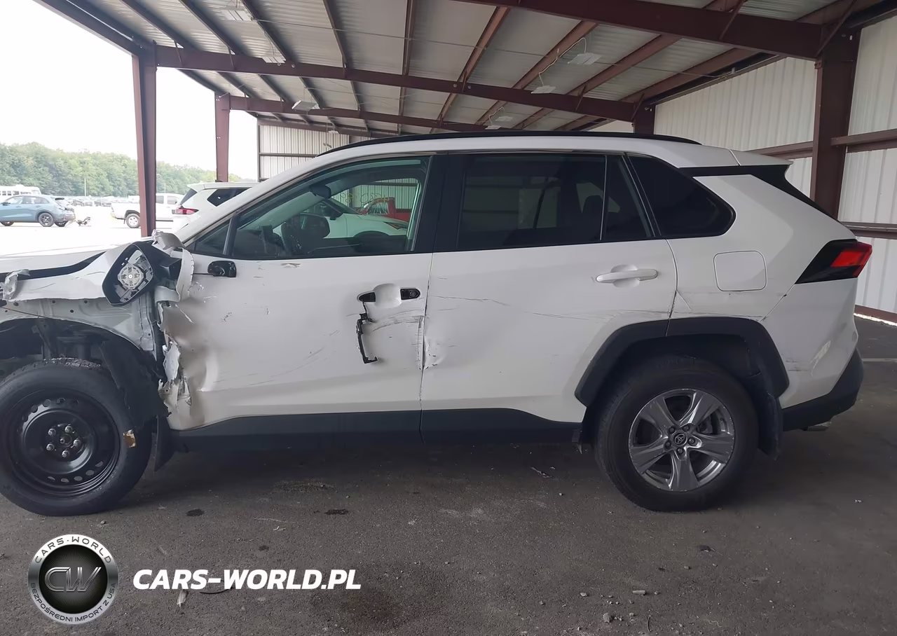2024 Toyota Rav4 Xle VIN:2T3P1RFV9RW479224 - 15