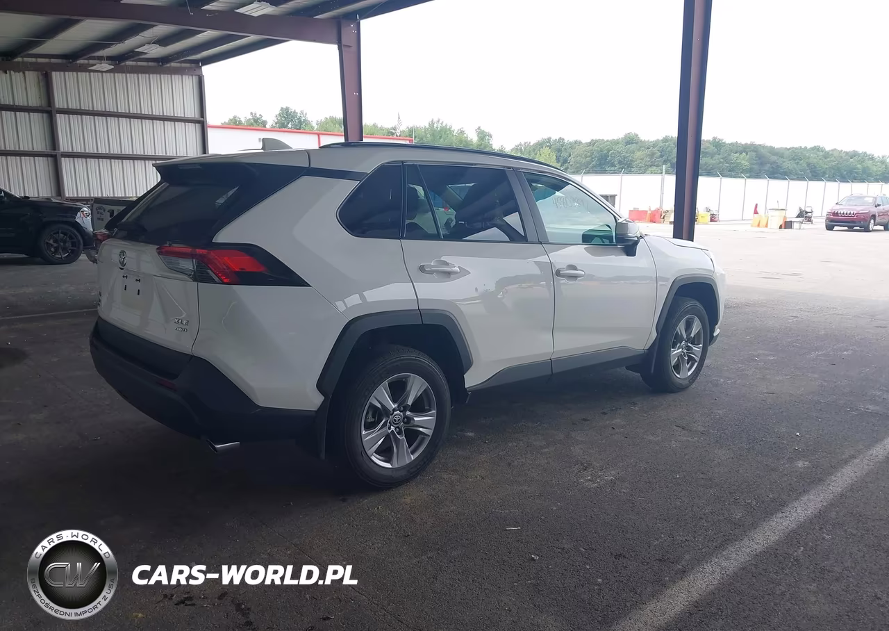 2024 Toyota Rav4 Xle VIN:2T3P1RFV9RW479224 - 4