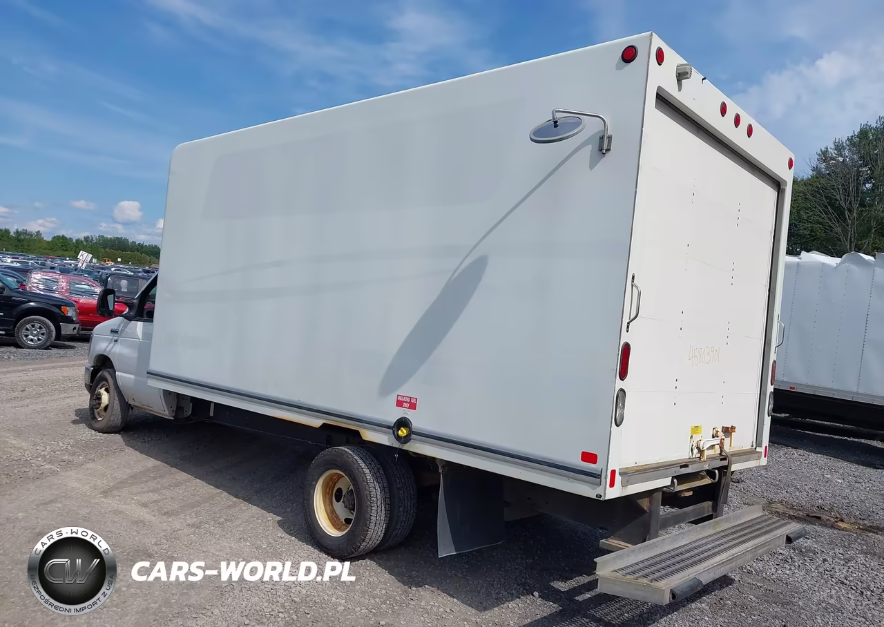 2016 Ford E-450 Cutaway VIN:1FDWE4FL8GDC29030 - 3