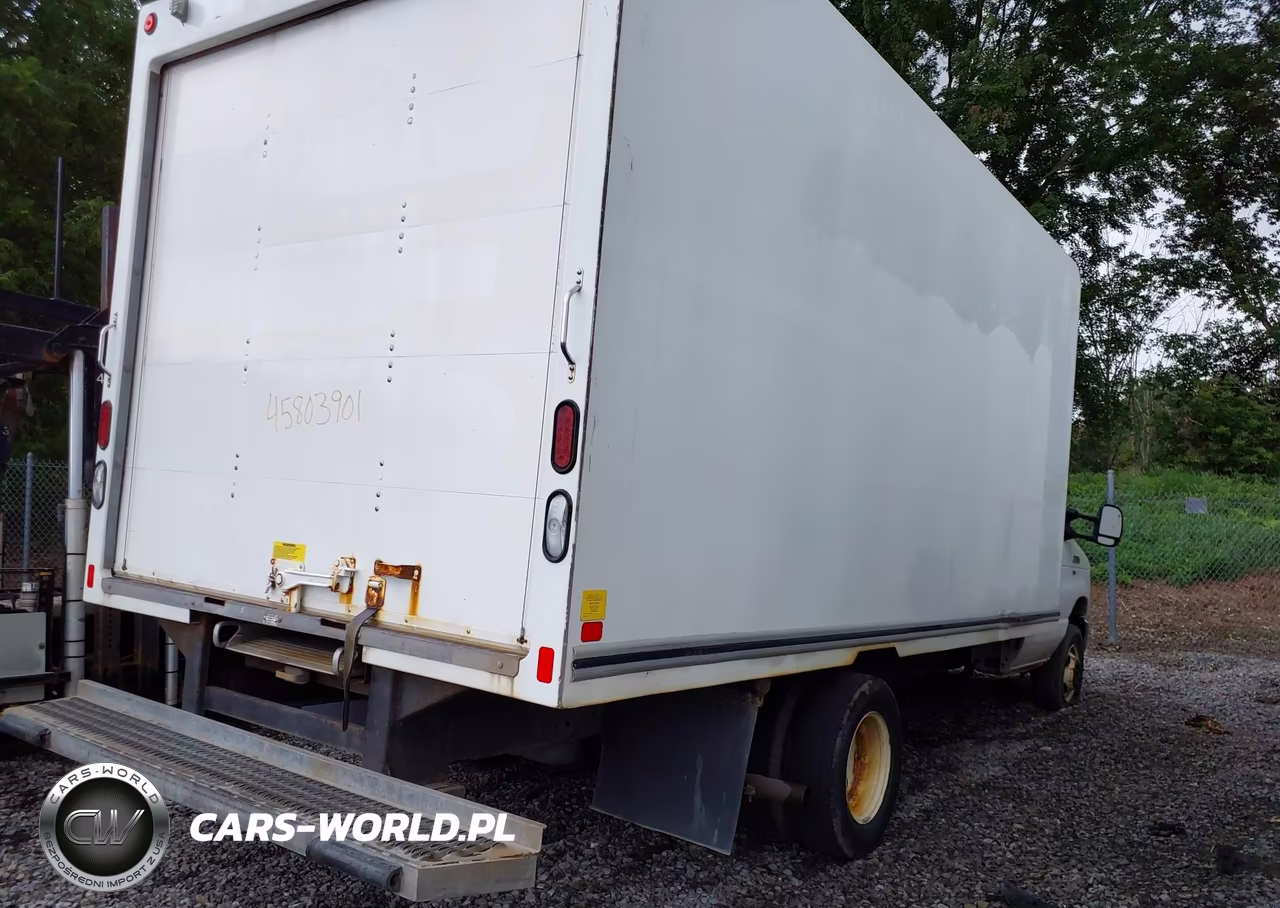 2016 Ford E-450 Cutaway VIN:1FDWE4FL8GDC29030 - 4