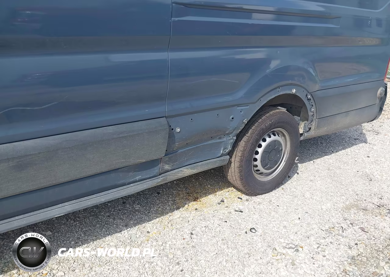 2019 Ford Transit-250 VIN:1FTYR3XM1KKB89655 - 6