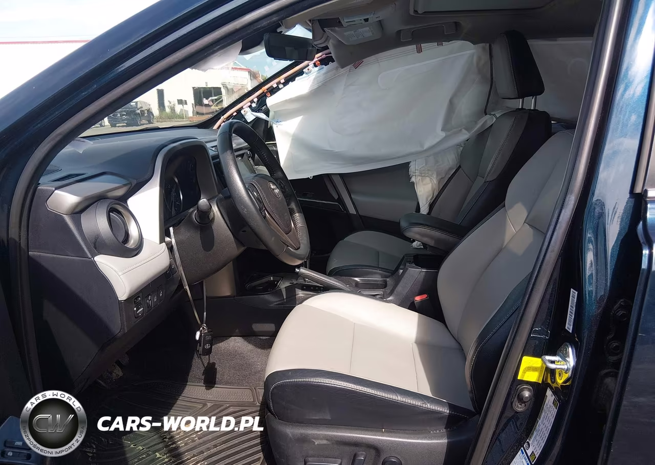 2017 Toyota Rav4 Platinum VIN:2T3DFREV8HW578590 - 5