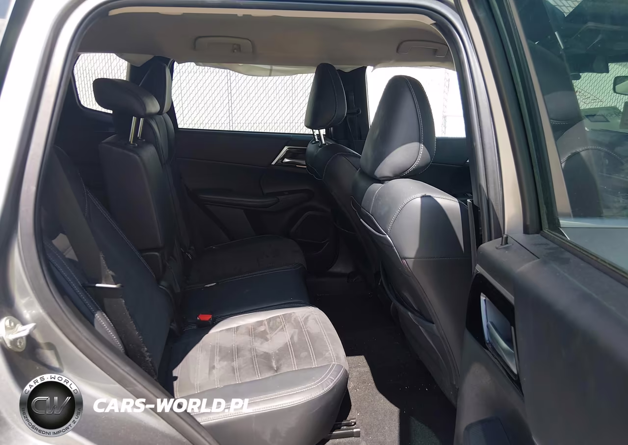 2023 Mitsubishi Outlander Se 2.5 2Wd-Se Black Edition 2Wd-Se Special Edition 2Wd VIN:JA4J3UA8XPZ043350 - 8