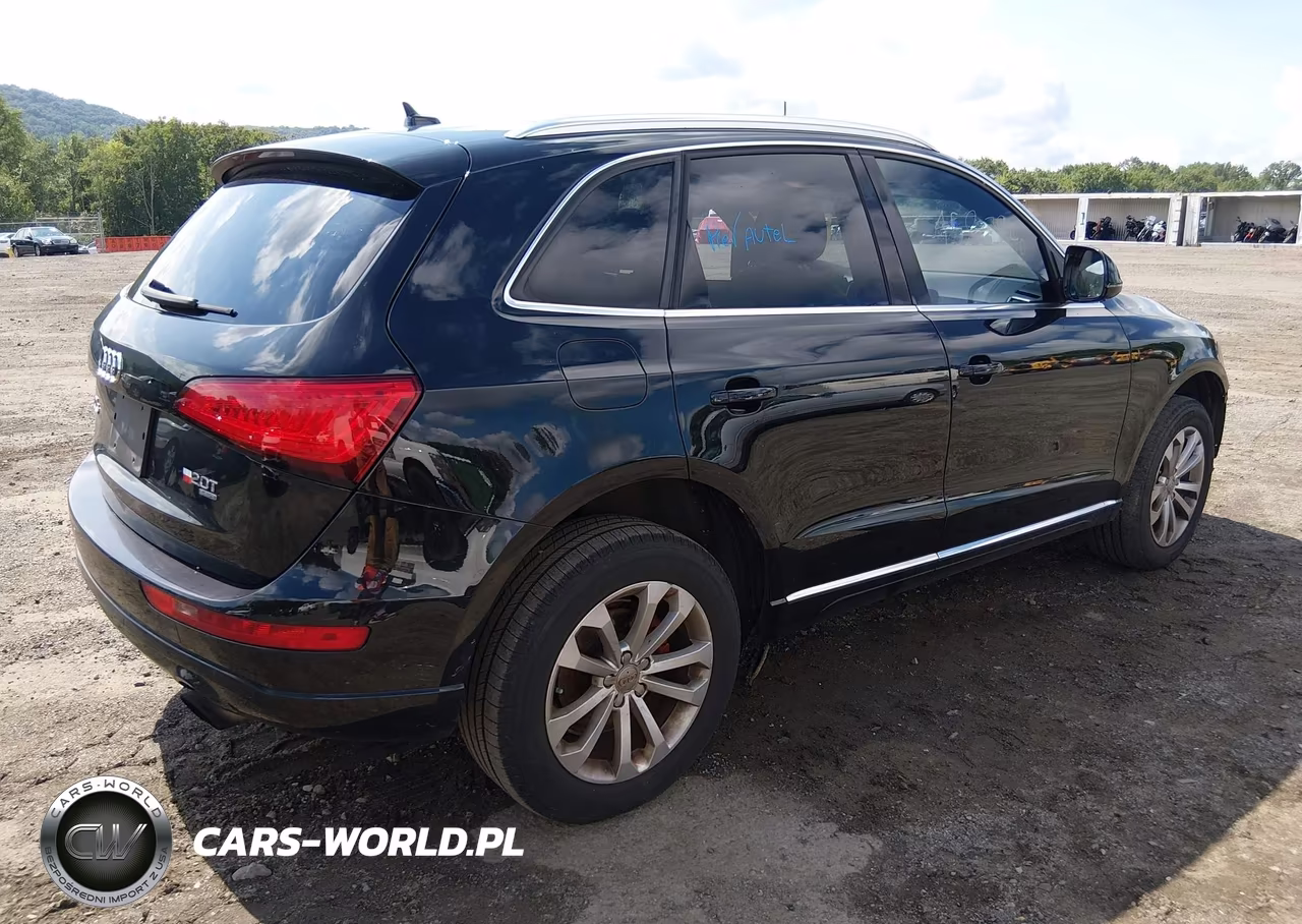 2014 Audi Q5 2.0T Premium VIN:WA1LFAFP0EA119507 - 4