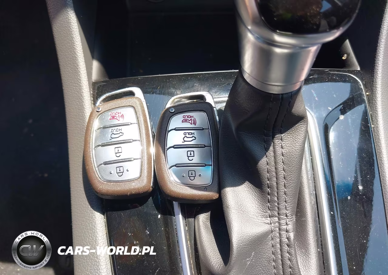 2018 Hyundai Ioniq Hybrid Blue VIN:KMHC65LC4JU075434 - 11