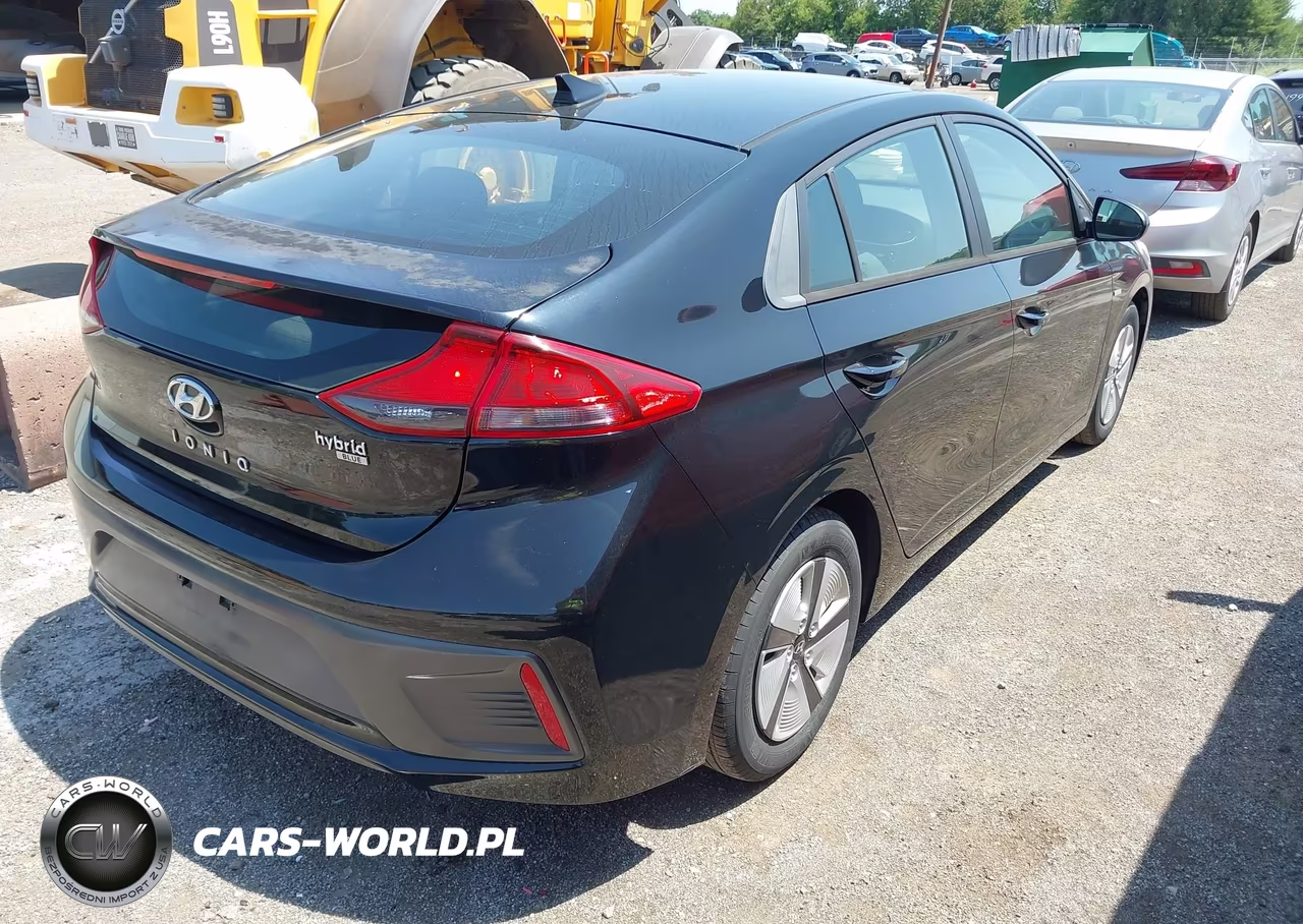 2018 Hyundai Ioniq Hybrid Blue VIN:KMHC65LC4JU075434 - 4