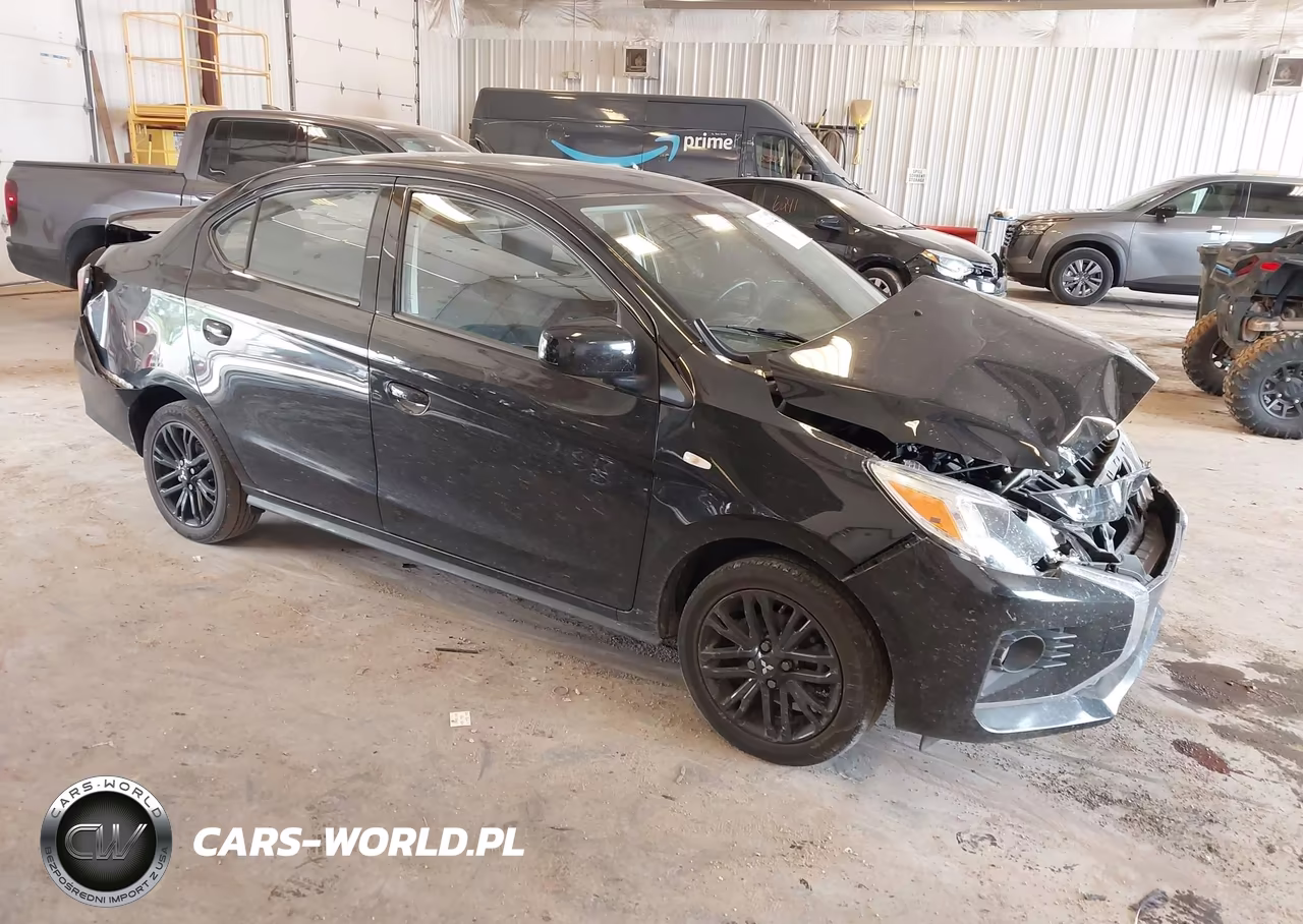 2022 Mitsubishi Mirage G4 Black Edition-Es-Le – zdjęcie 1 z 16