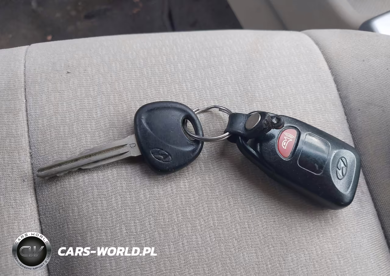 2008 Hyundai Elantra Gls-Se VIN:KMHDU46D98U382875 - 11