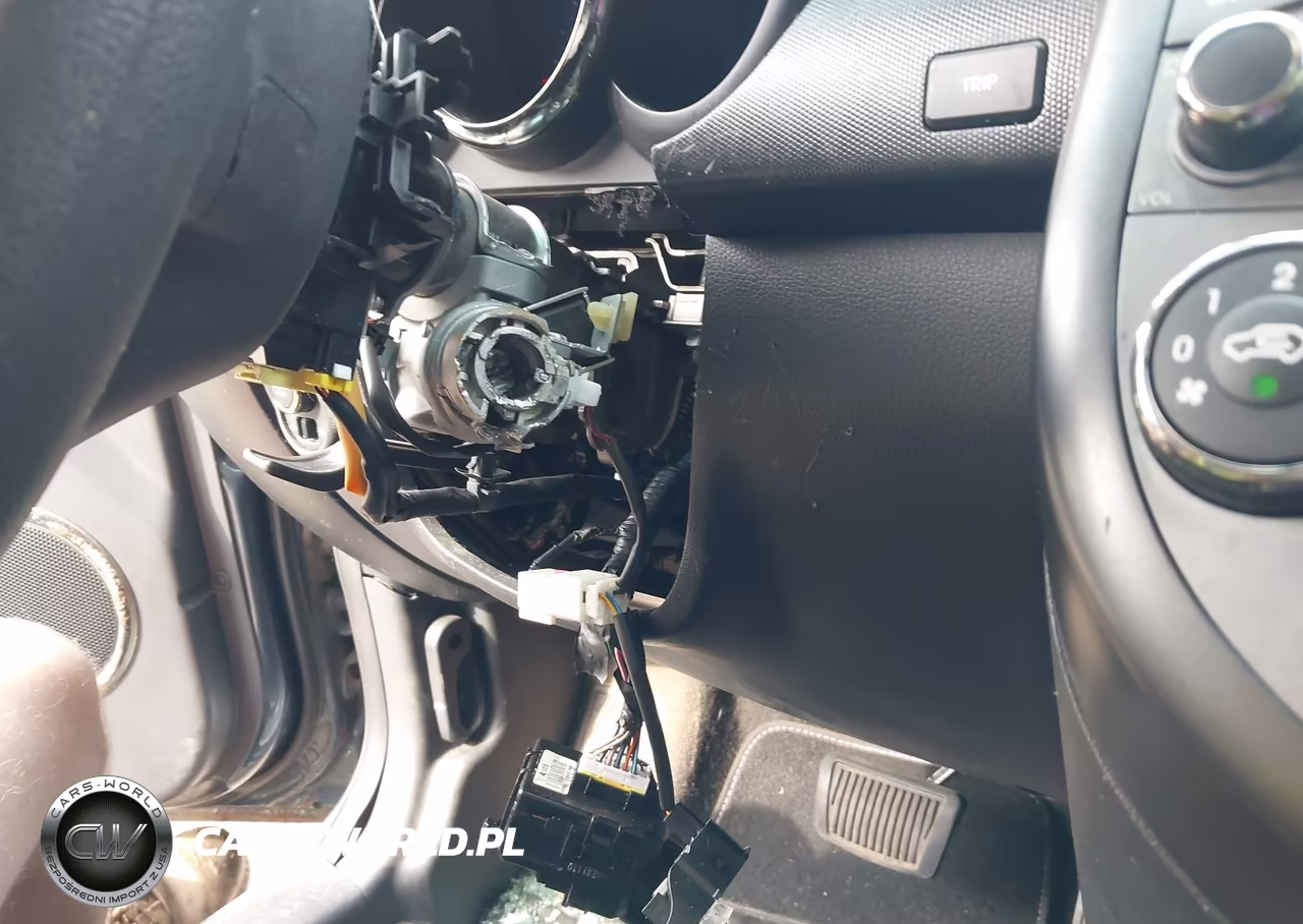 2011 Kia Soul + VIN:KNDJT2A25B7251744 - 12