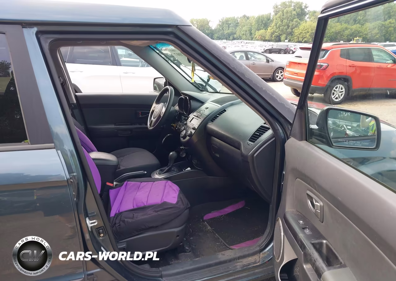 2011 Kia Soul + VIN:KNDJT2A25B7251744 - 5