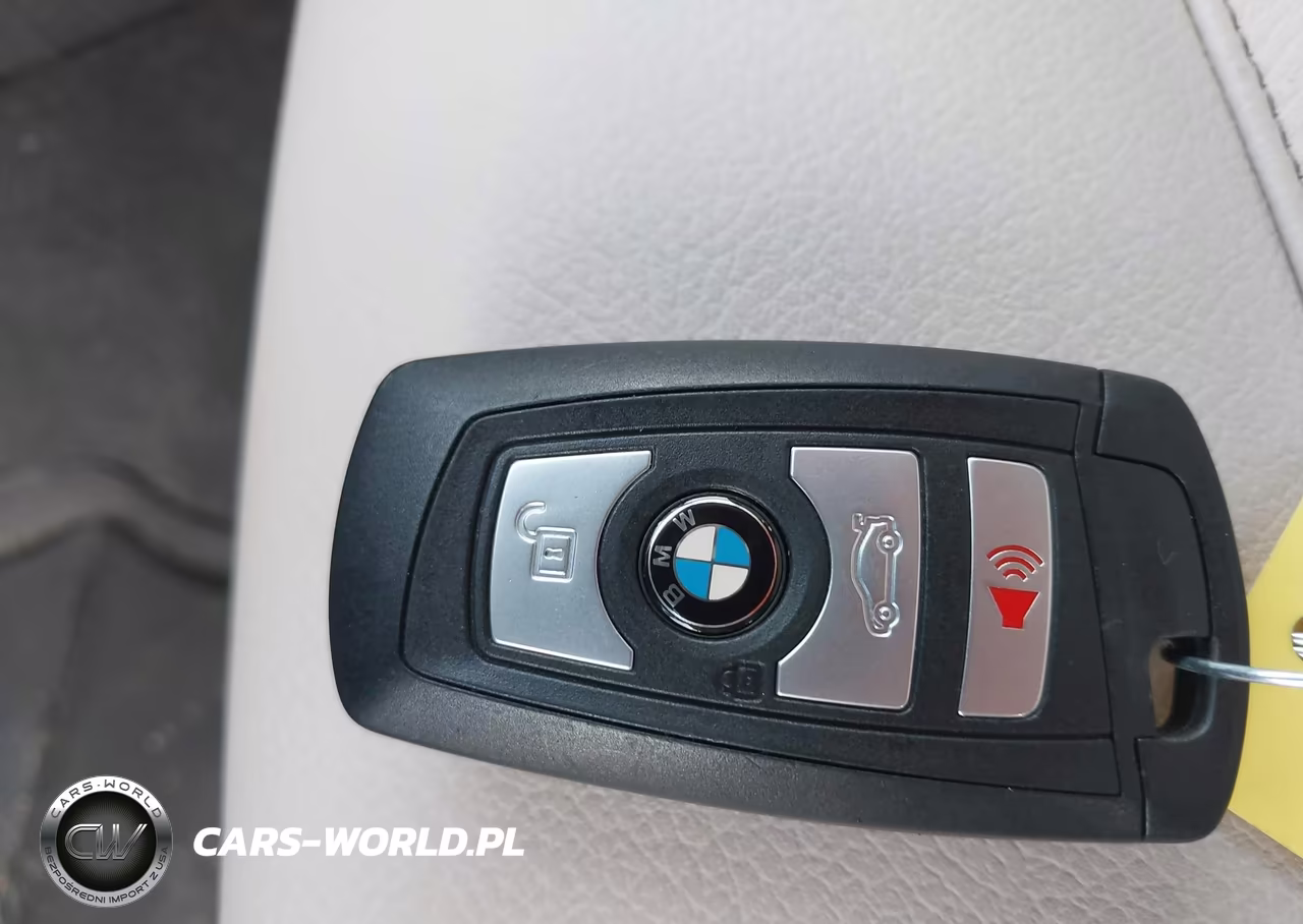 2016 BMW X3 xDrive28I VIN:5UXWX9C50G0D78641 - 11