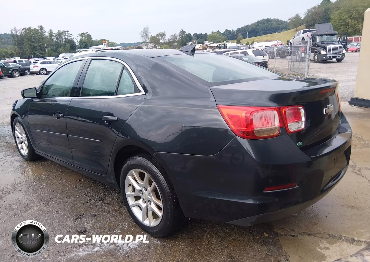 2015 Chevrolet Malibu 1Lt VIN:1G11C5SL5FF105826 - 3