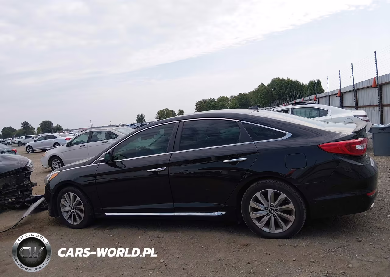 2015 Hyundai Sonata Sport VIN:5NPE34AFXFH051296 - 14