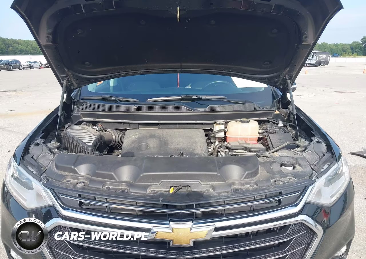 2018 Chevrolet Traverse Lt Cloth VIN:1GNERGKW0JJ121068 - 10