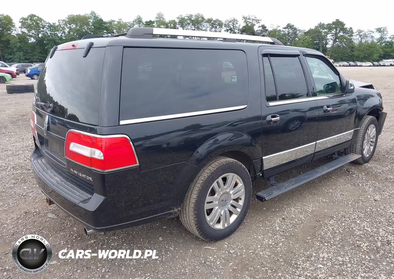 2014 Lincoln Navigator L VIN:5LMJJ3J50EEL06406 - 4