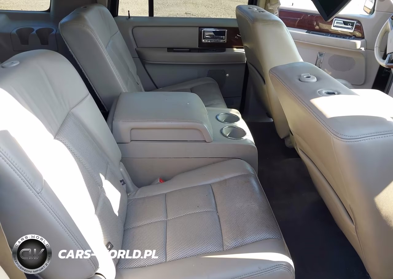 2014 Lincoln Navigator L VIN:5LMJJ3J50EEL06406 - 8