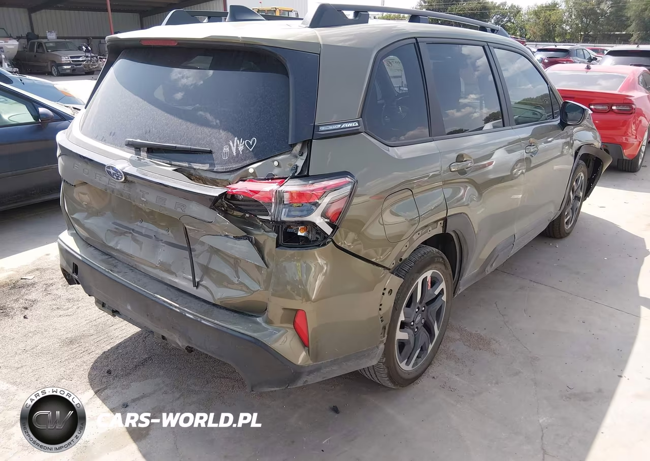 2025 Subaru Forester Premium Hybrid VIN:JF2SLSED2SH439939 - 4