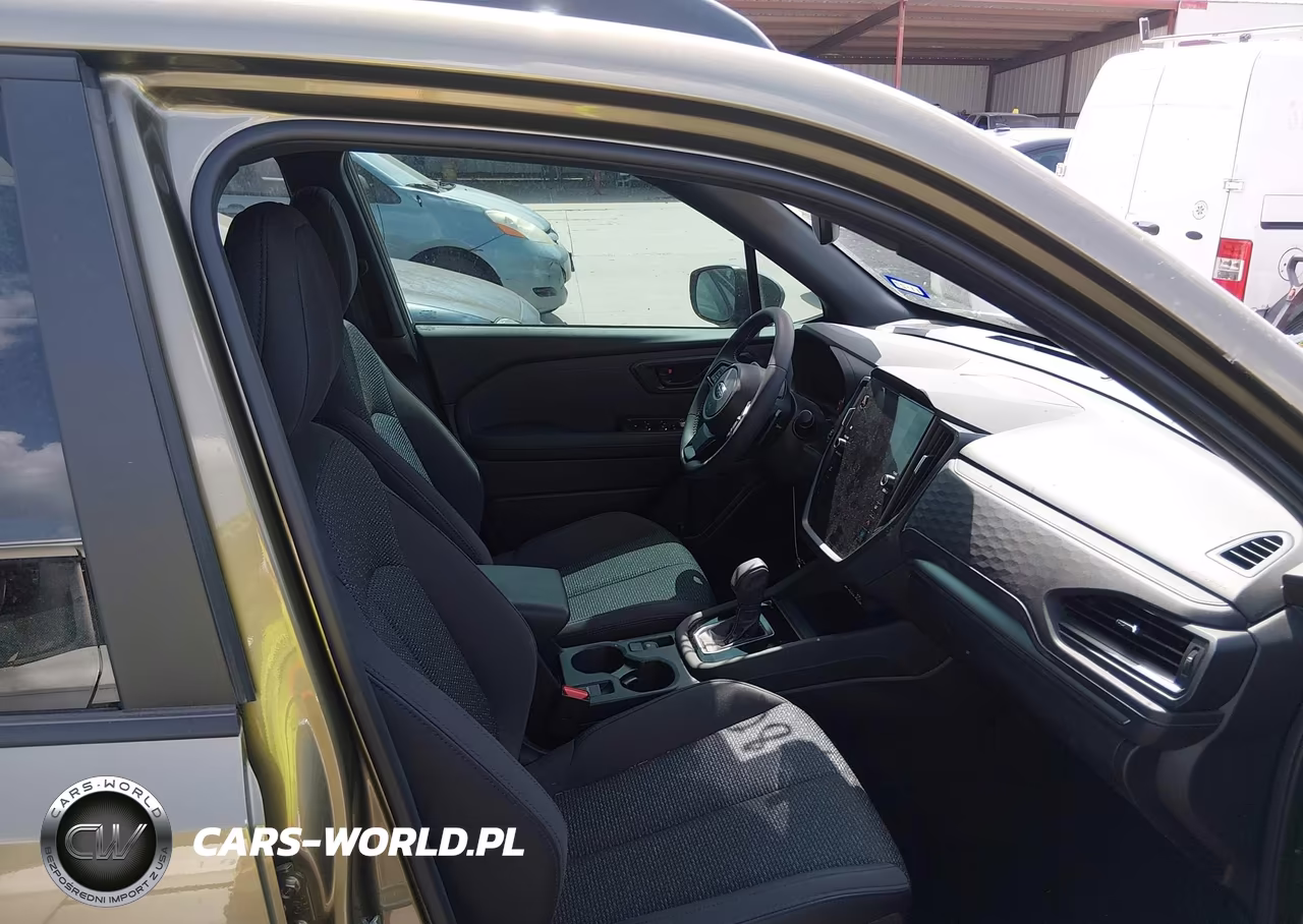 2025 Subaru Forester Premium Hybrid VIN:JF2SLSED2SH439939 - 5