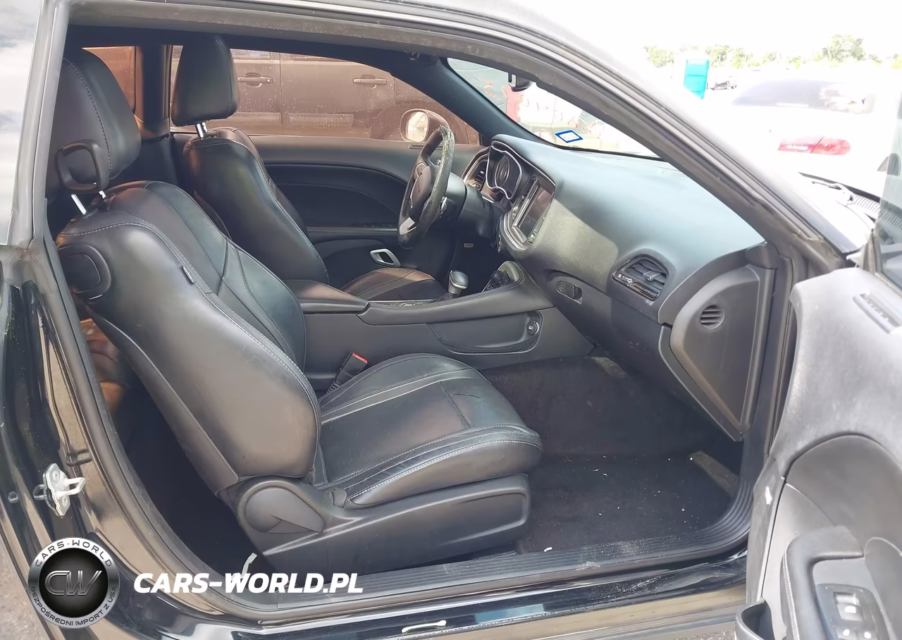 2015 Dodge Challenger Sxt Plus VIN:2C3CDZBG3FH823658 - 5