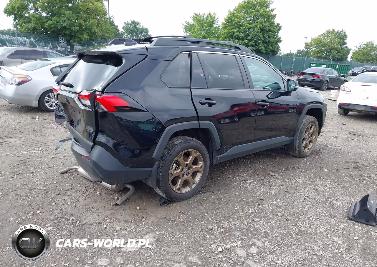 2024 Toyota Rav4 Hybrid Woodland Edition VIN:2T3UWRFV3RW226503 - 4