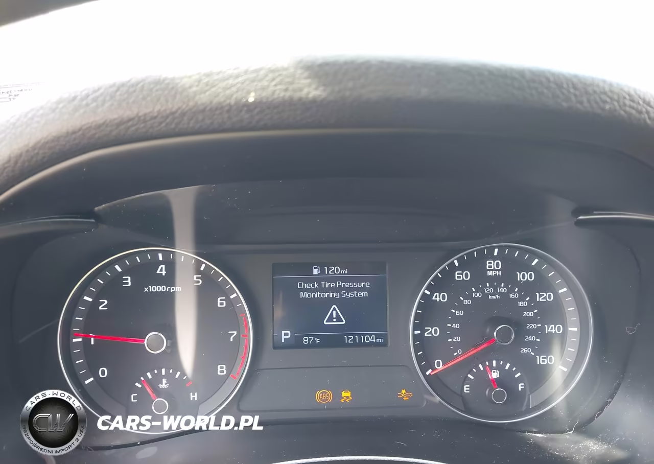 2019 Kia Forte Lxs VIN:3KPF24AD3KE113710 - 7