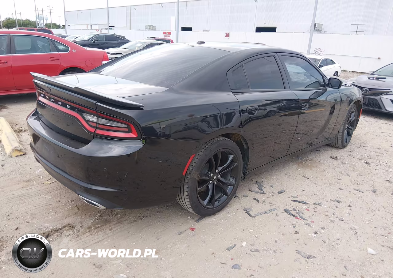 2018 Dodge Charger Sxt Rwd VIN:2C3CDXBG5JH113934 - 4