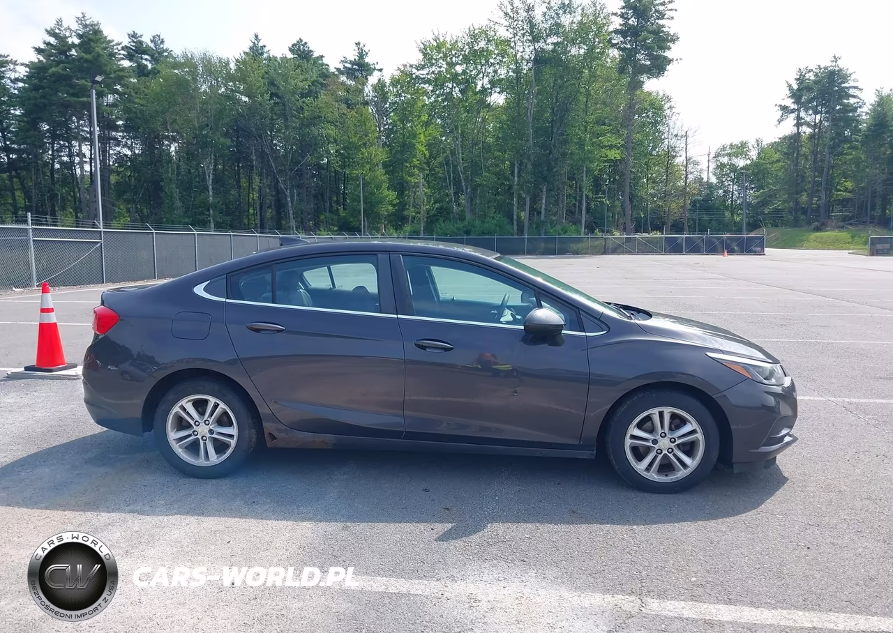 2017 Chevrolet Cruze Lt Auto VIN:1G1BE5SM1H7157135 - 13