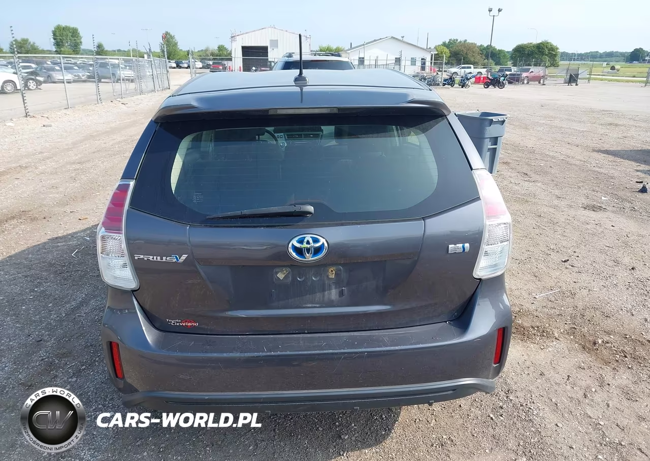 2015 Toyota Prius V Three VIN:JTDZN3EU7FJ018908 - 16