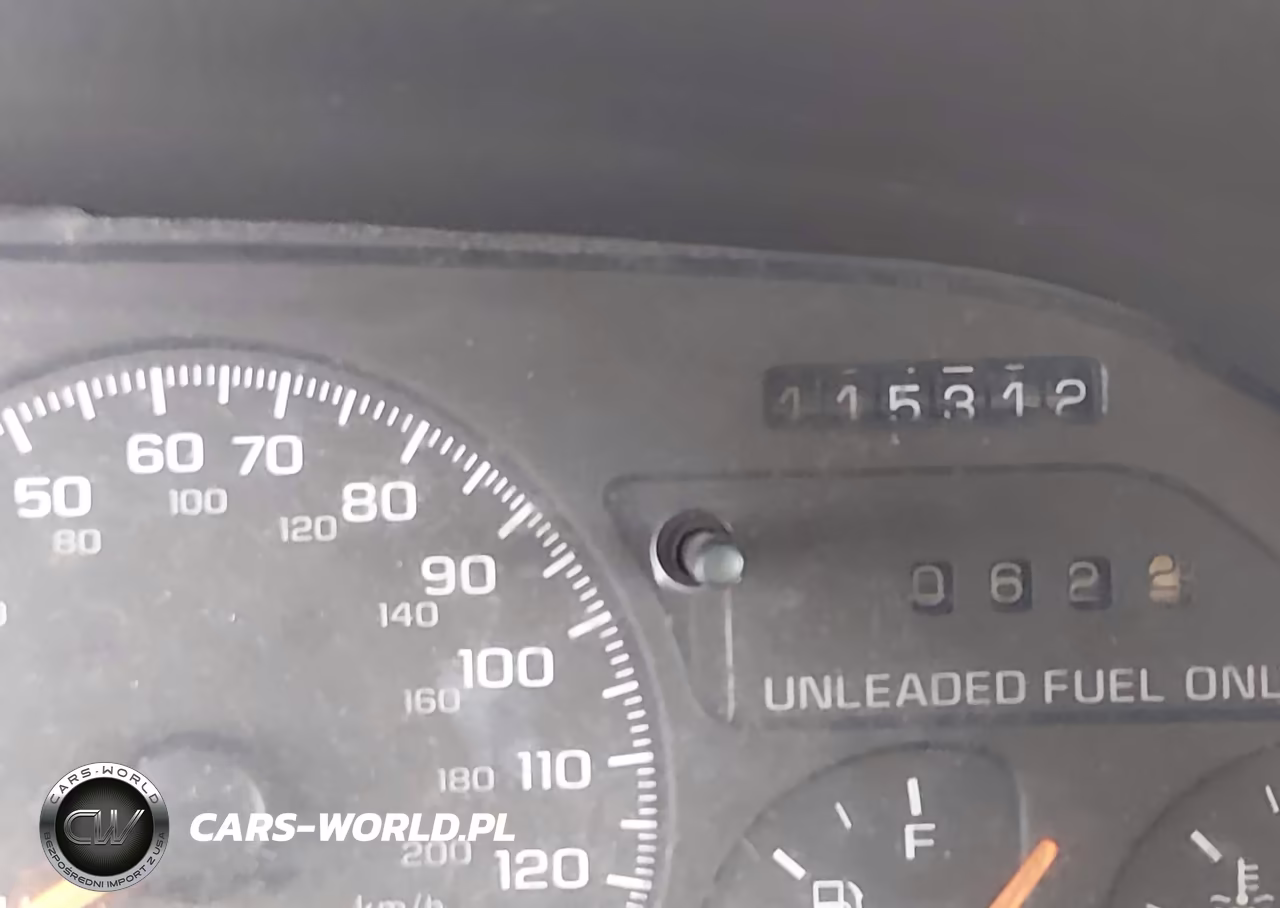 1996 Chevrolet Camaro Rs VIN:2G1FP32K0T2151552 - 7