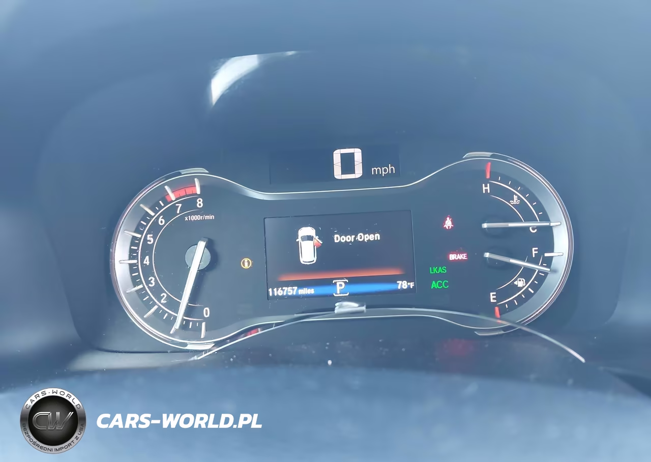2018 Honda Pilot Touring VIN:5FNYF6H9XJB013882 - 7