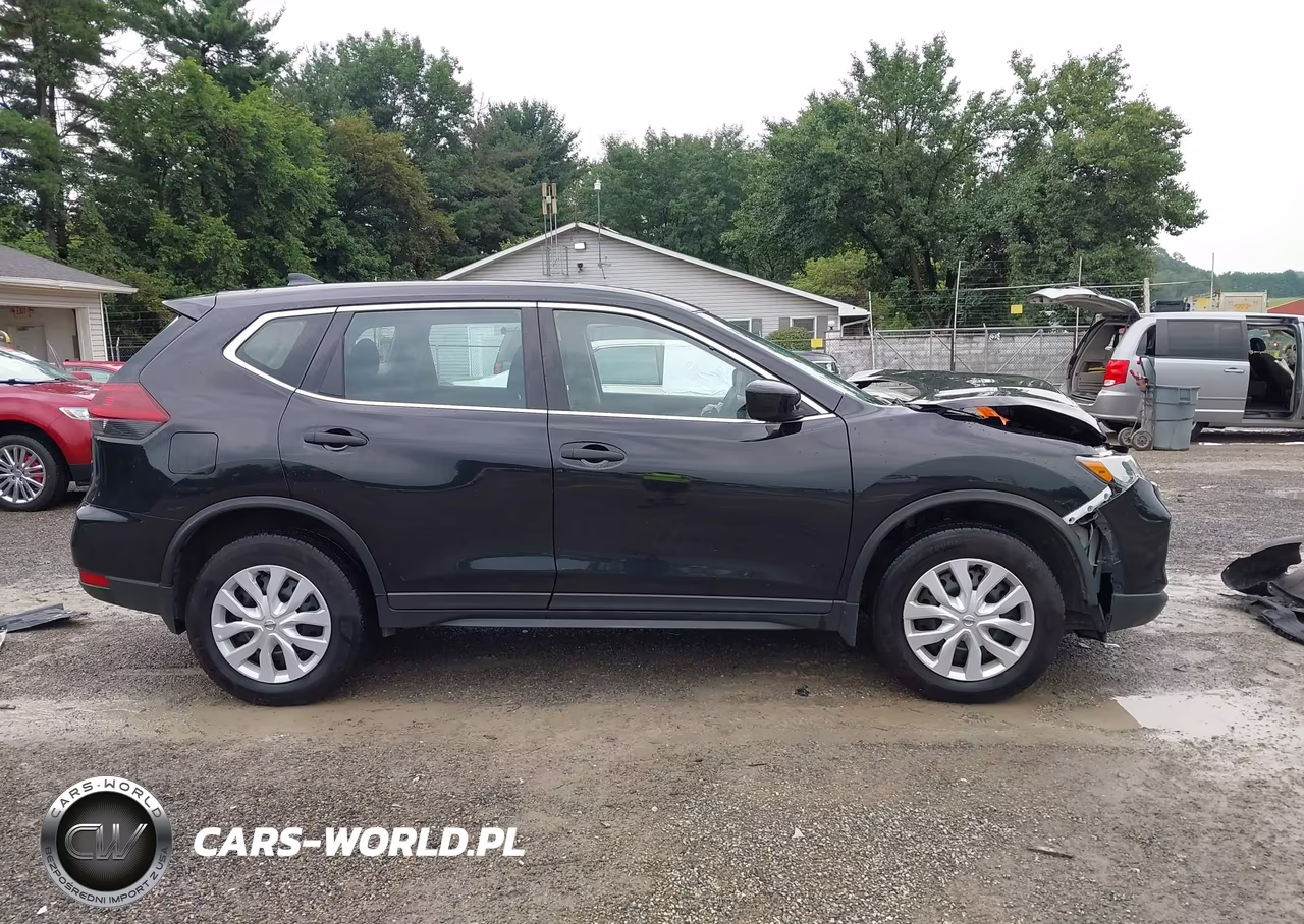 2019 Nissan Rogue S VIN:5N1AT2MV0KC798199 - 14