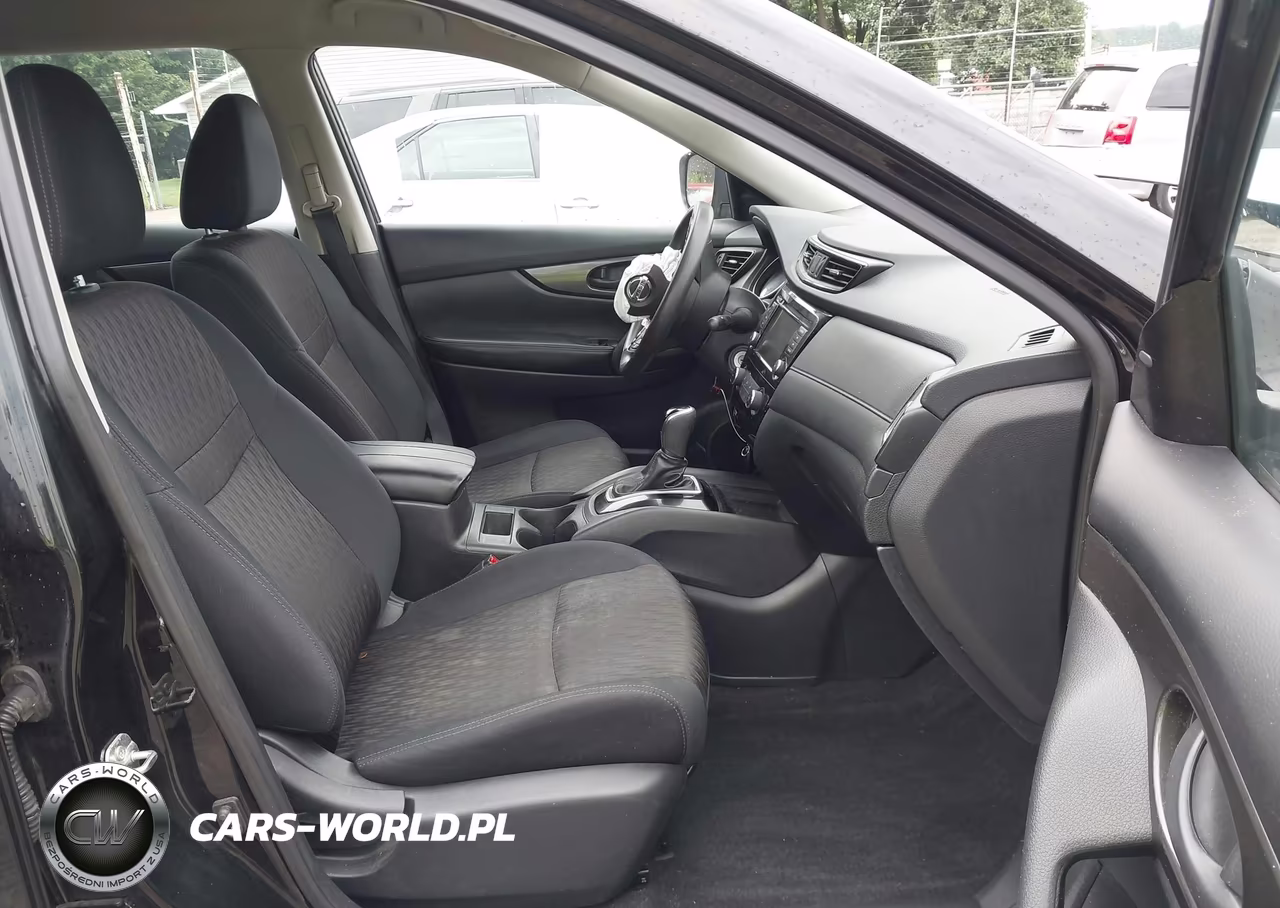2019 Nissan Rogue S VIN:5N1AT2MV0KC798199 - 5