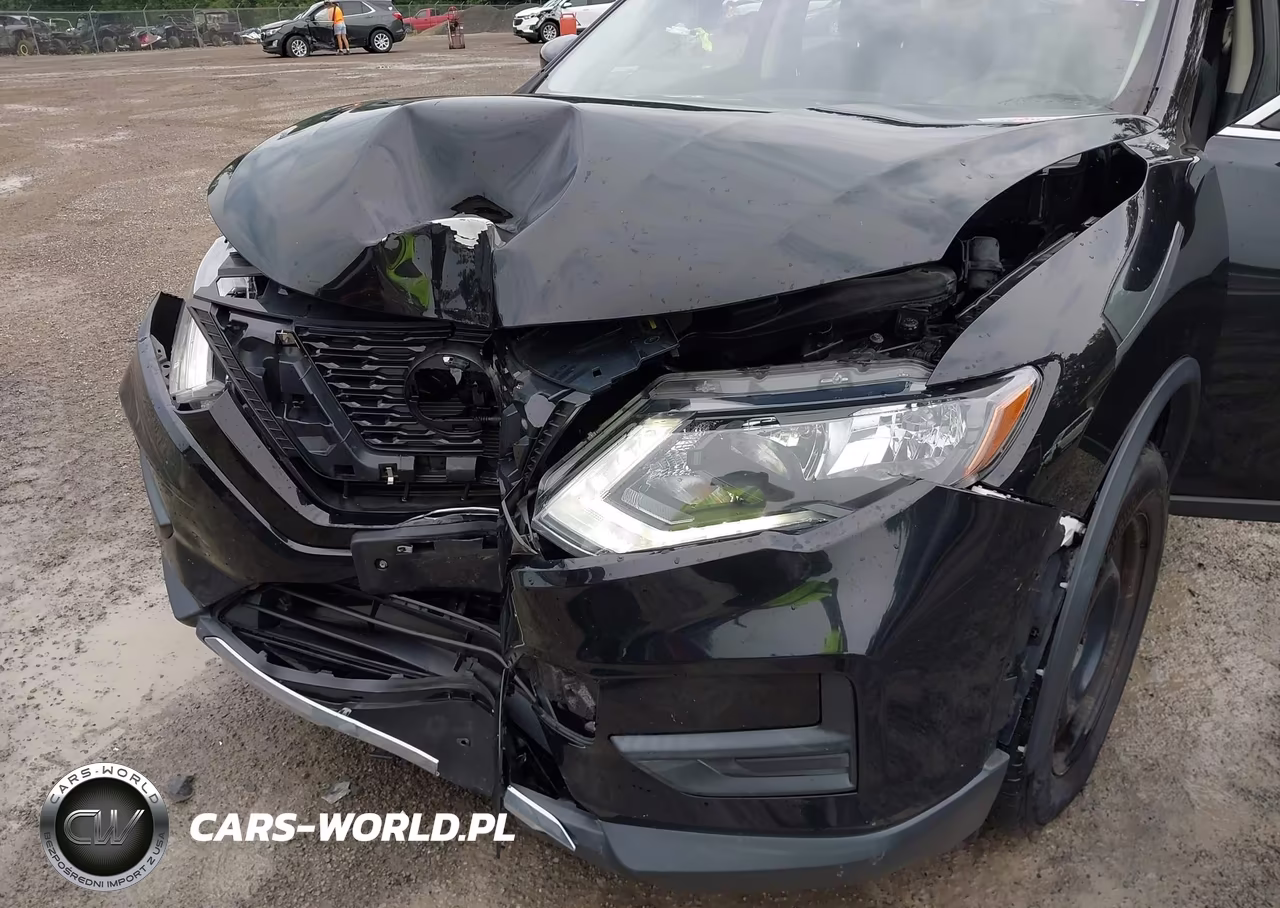 2019 Nissan Rogue S VIN:5N1AT2MV0KC798199 - 6