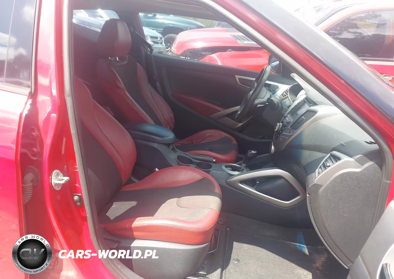 2012 Hyundai Veloster Base W-Red-Black VIN:KMHTC6AD6CU065257 - 5