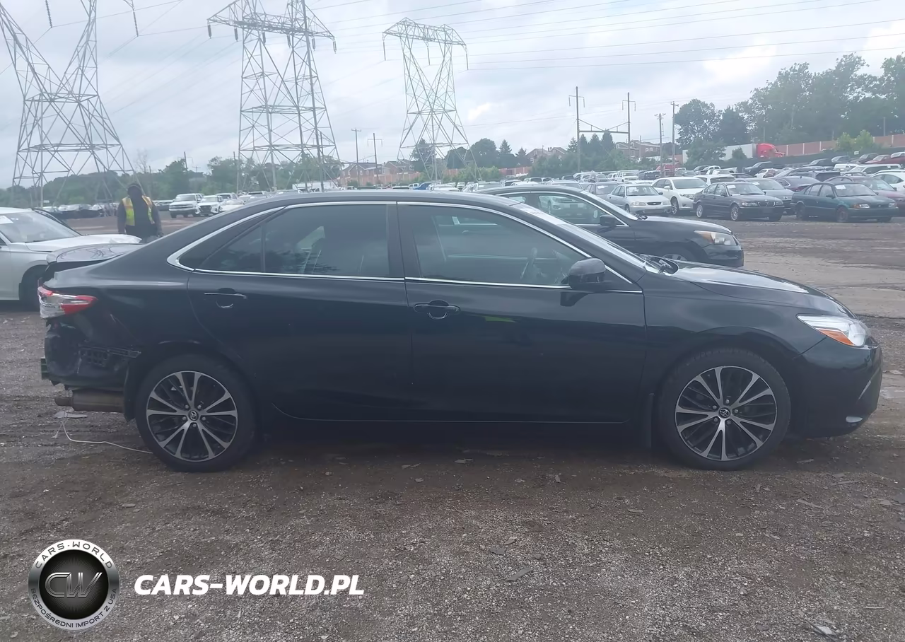 2015 Toyota Camry Se VIN:4T1BF1FK9FU021111 - 14