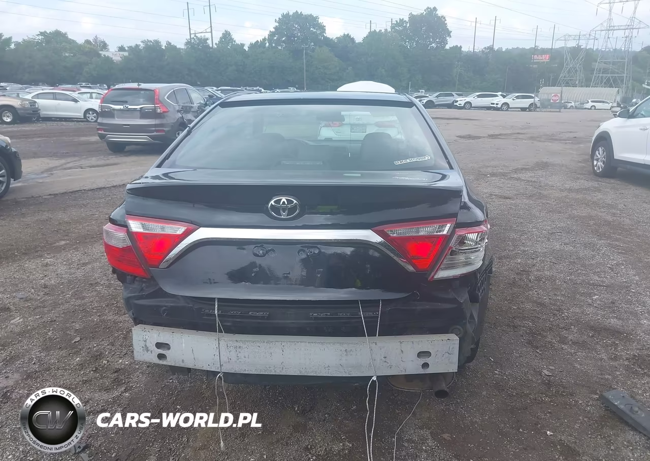 2015 Toyota Camry Se VIN:4T1BF1FK9FU021111 - 17