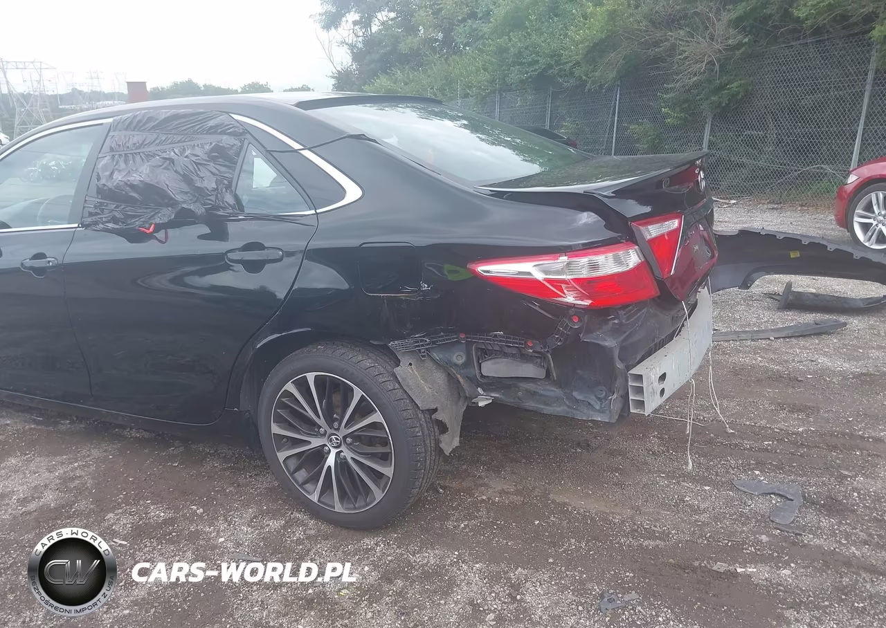 2015 Toyota Camry Se VIN:4T1BF1FK9FU021111 - 6