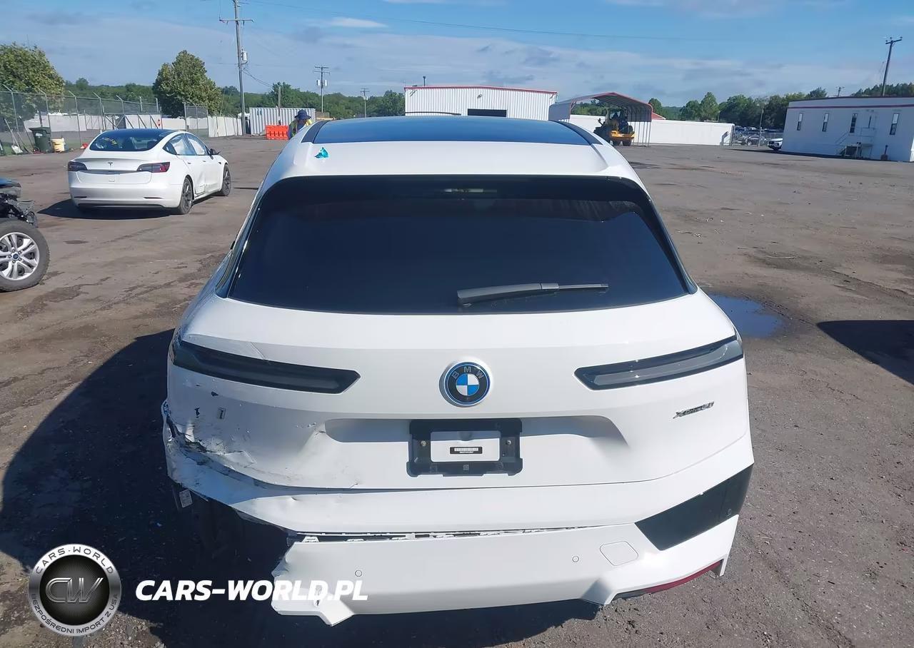 2023 BMW Ix xDrive50 VIN:WB523CF04PCL86547 - 6