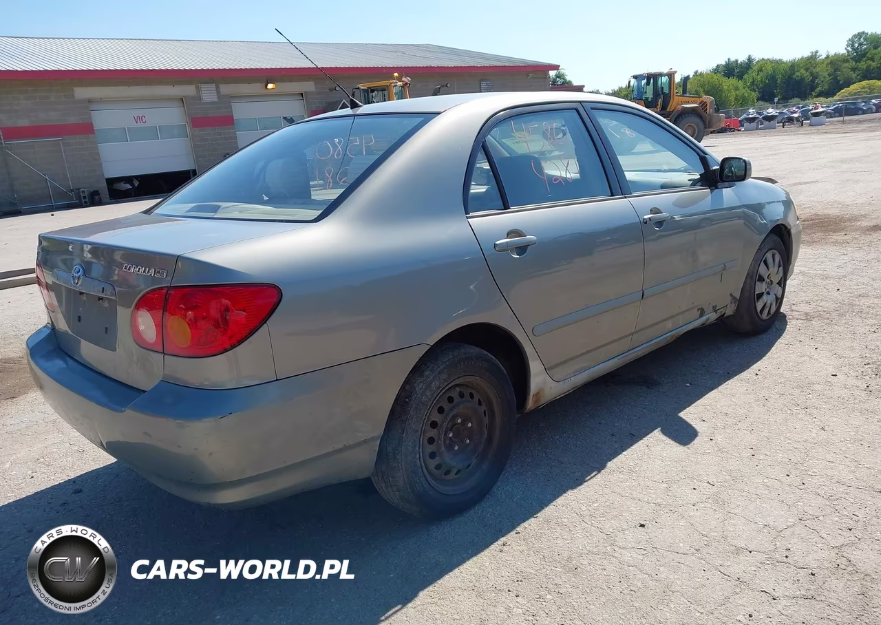 2004 Toyota Corolla Le VIN:JTDBR32E942021979 - 4