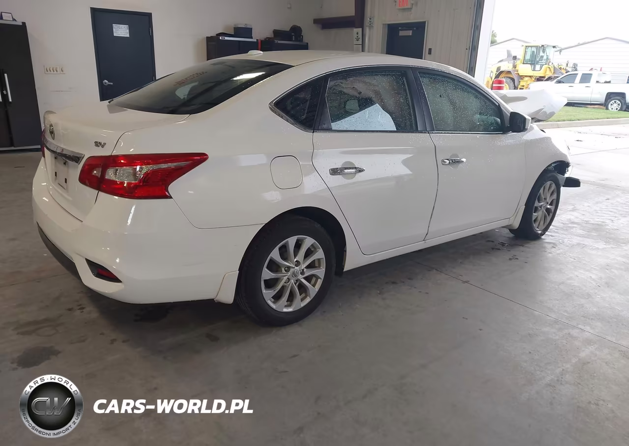 2018 Nissan Sentra Sv VIN:3N1AB7AP8JY218944 - 4